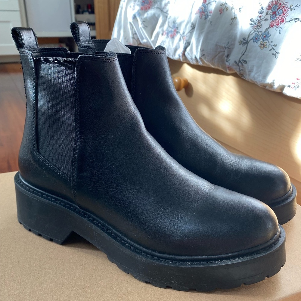 Steve Madden Black Tyclone Boots